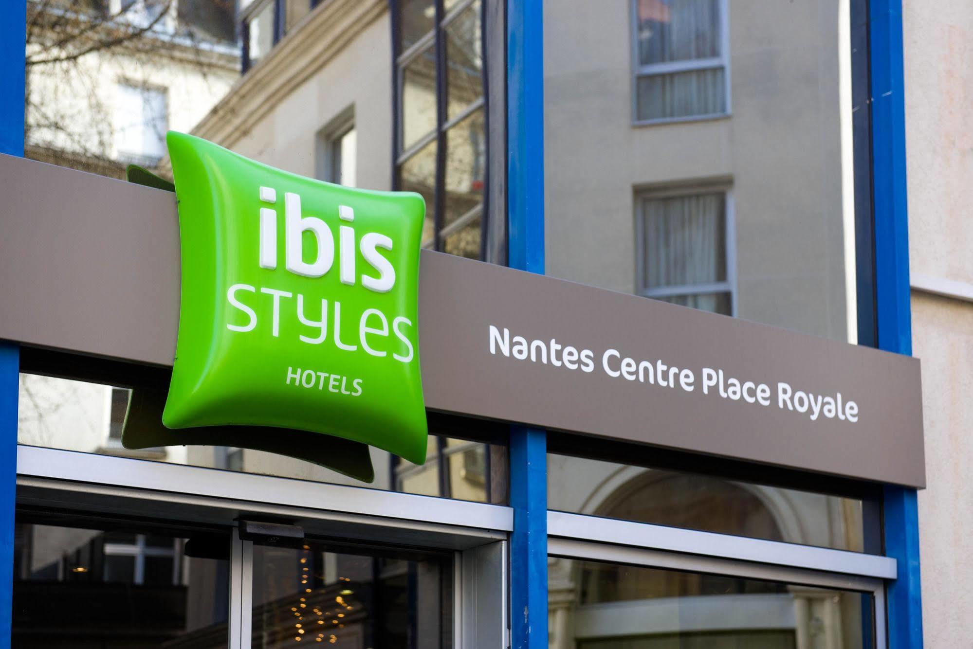 Ibis Styles Nantes Centre Place Royale Exterior photo